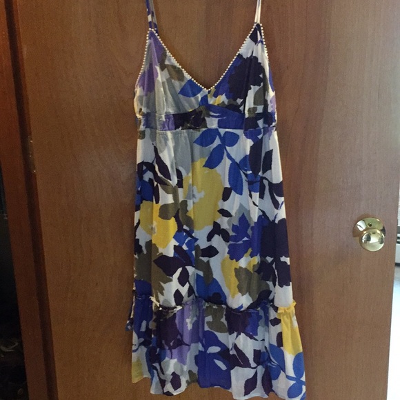 Dress - Picture 2 of 3